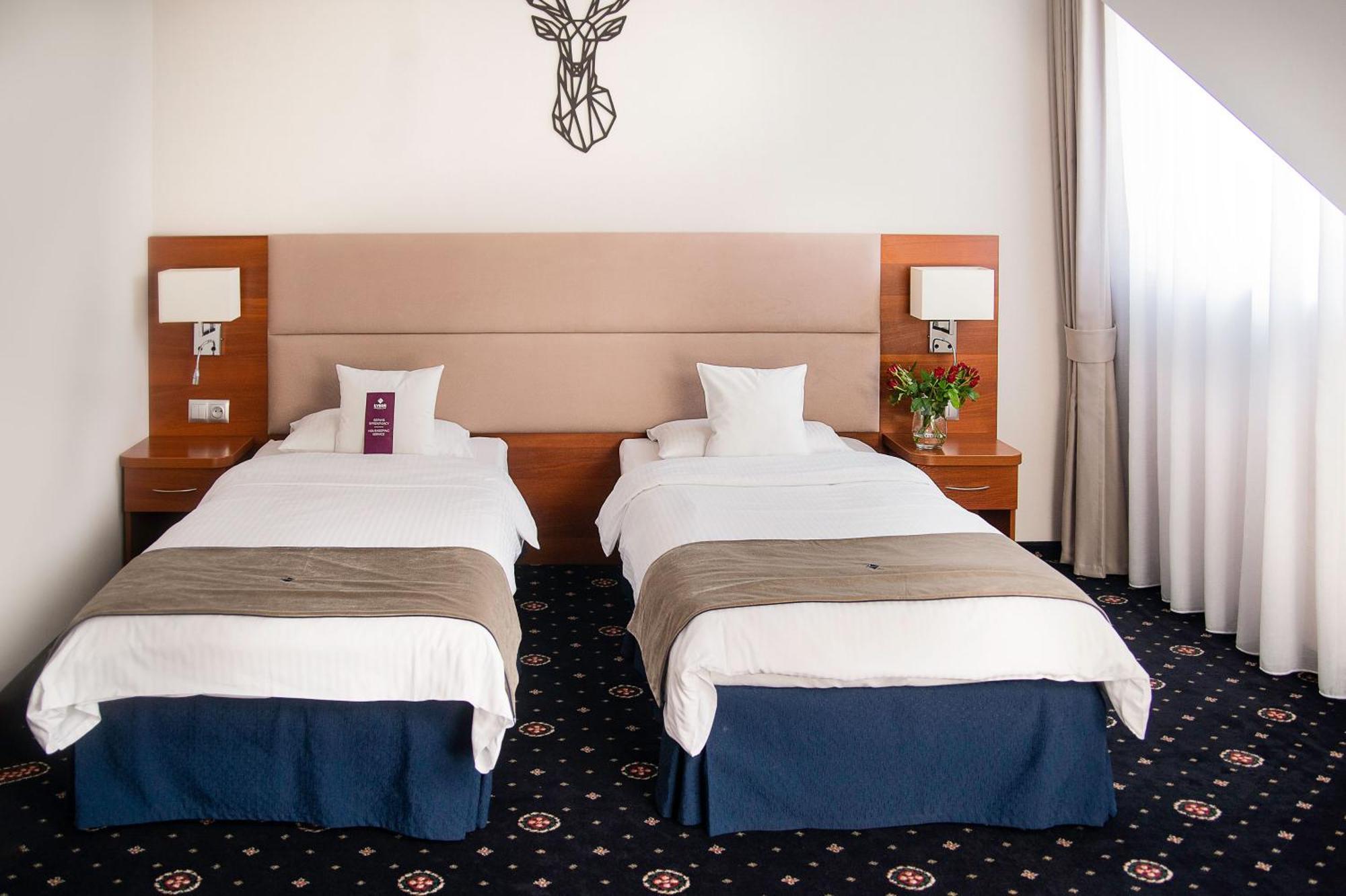 Parkhotel Lyson Inwałd Eksteriør bilde